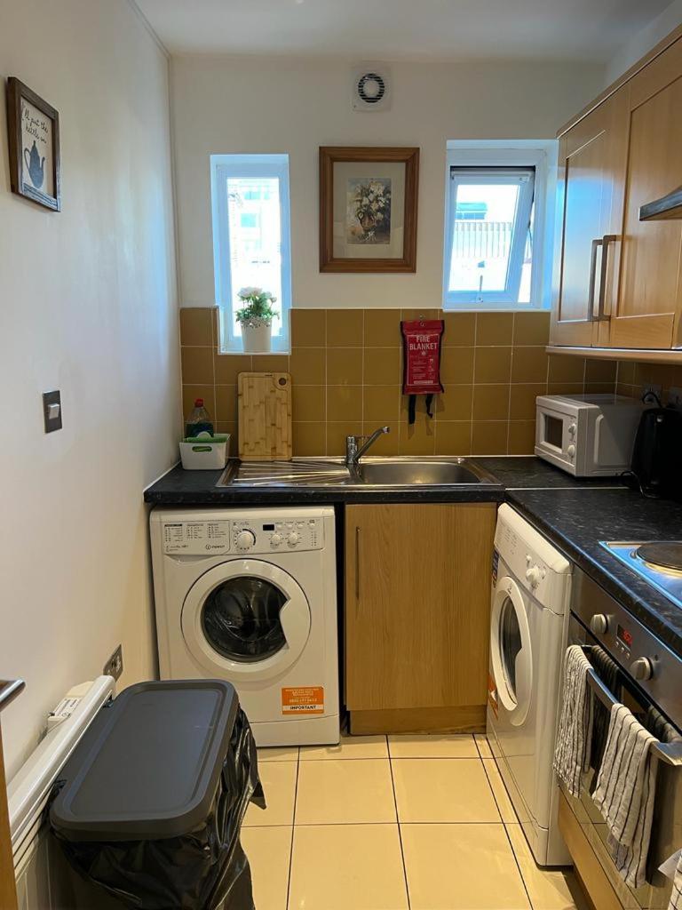 Cosy Private Rooms Near Euston Station, Central Londra Exterior foto